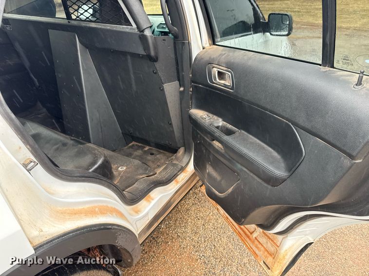 image for item LH9475 2016 Ford Explorer Police Interceptor  SUV