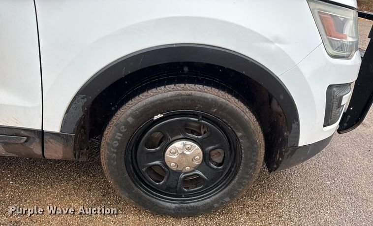 image for item LH9475 2016 Ford Explorer Police Interceptor  SUV