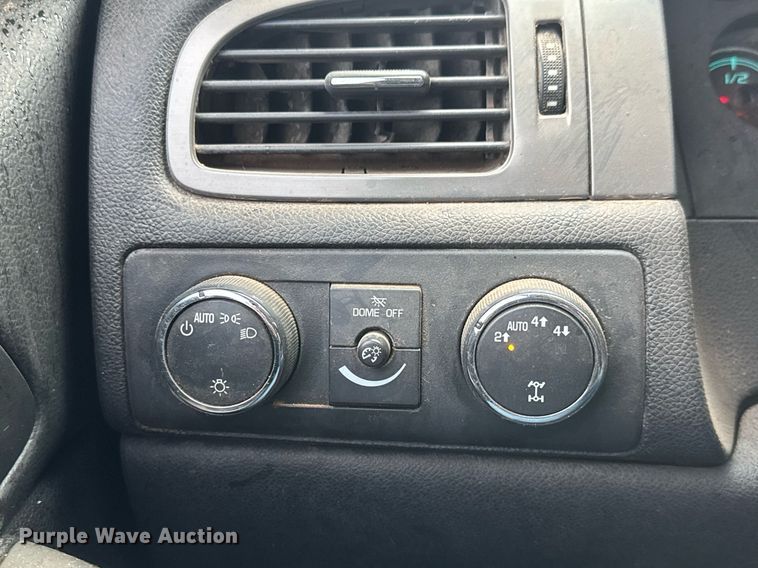 image for item LH9479 2014 Chevrolet  Tahoe Police SUV