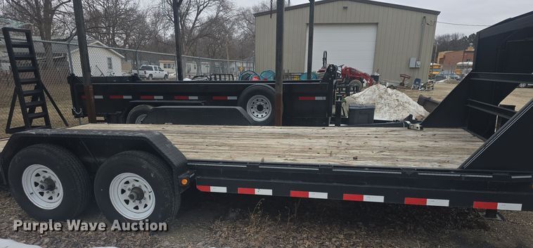 image for item NI9475 2012 Load Trail equipment trailer