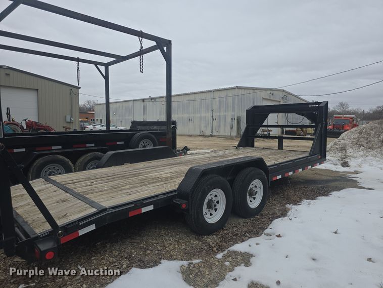 image for item NI9475 2012 Load Trail equipment trailer