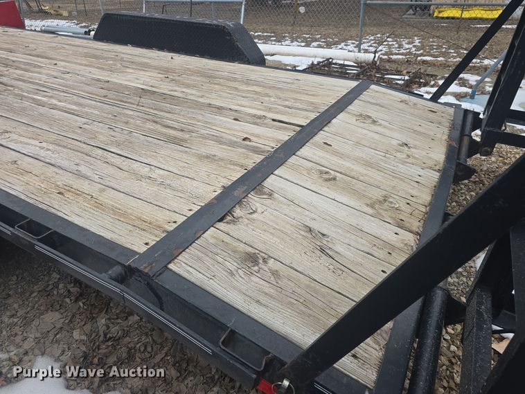 image for item NI9475 2012 Load Trail equipment trailer