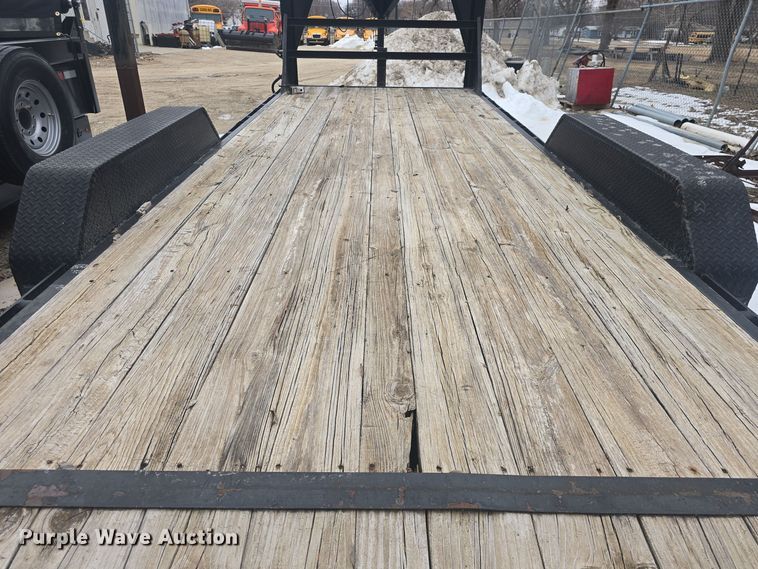 image for item NI9475 2012 Load Trail equipment trailer