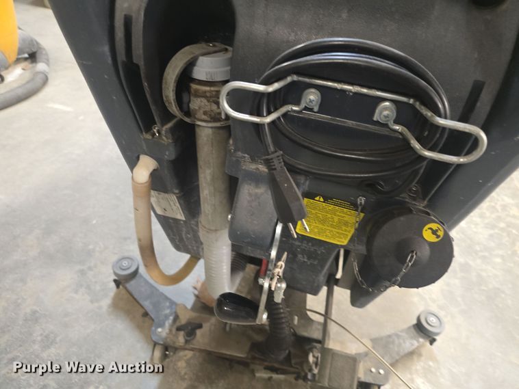 image for item NI9477 (2) Adfinity 24D AXP floor cleaners