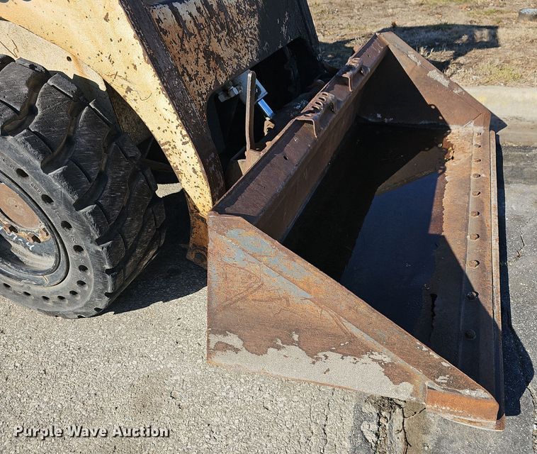 image for item NI9487 1993 Bobcat 843B skid steer loader
