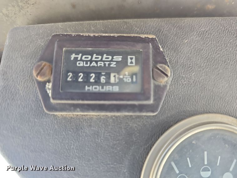 image for item NI9487 1993 Bobcat 843B skid steer loader