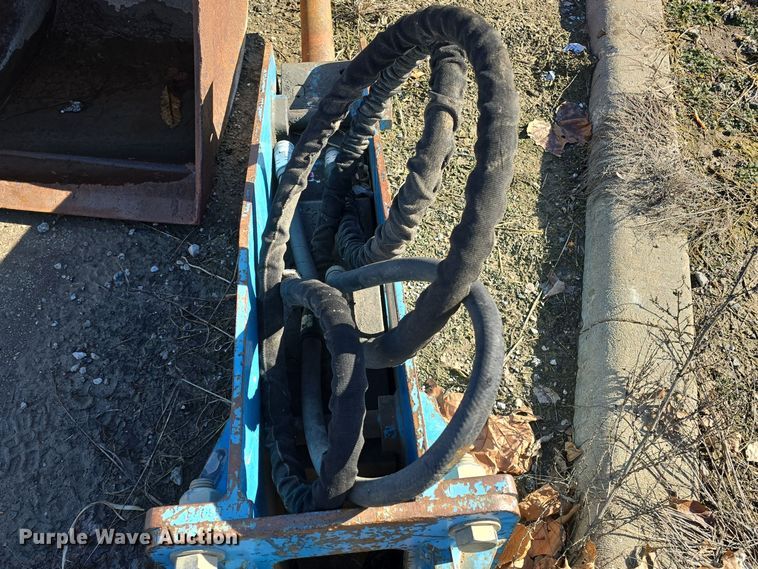 image for item NI9491 Okada ORV800 breaker