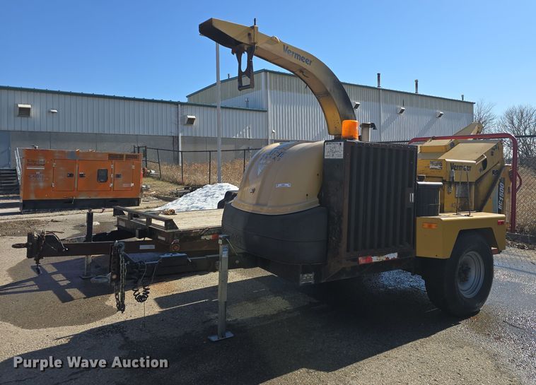 image for item NI9496 2008 Vermeer BC1500 wood chipper