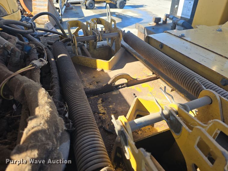 image for item NI9496 2008 Vermeer BC1500 wood chipper