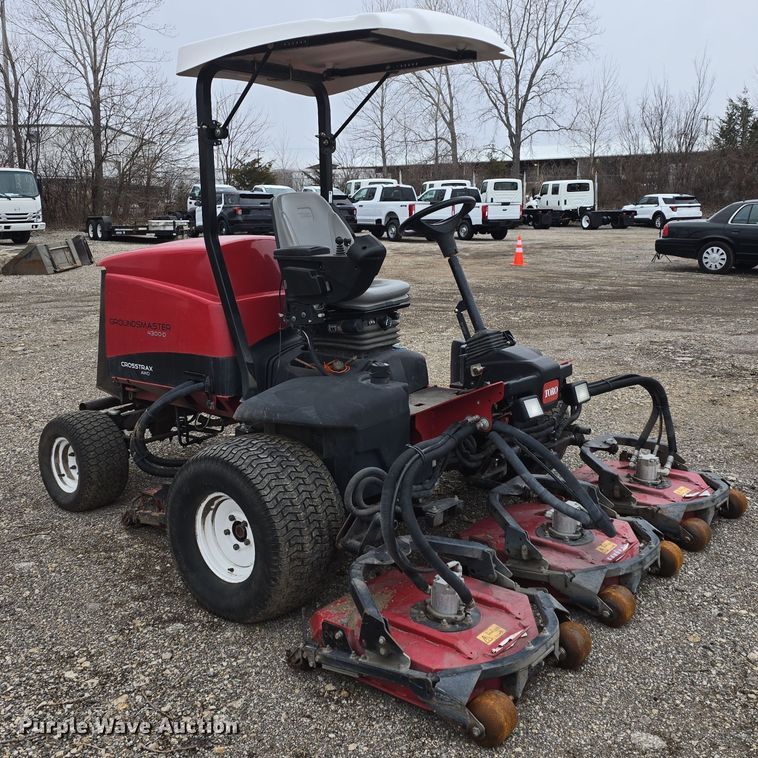 image for item NI9500 2013 Toro Groundsmaster 4300D lawn mower