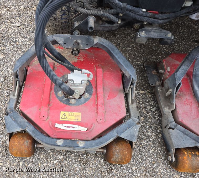 image for item NI9500 2013 Toro Groundsmaster 4300D lawn mower