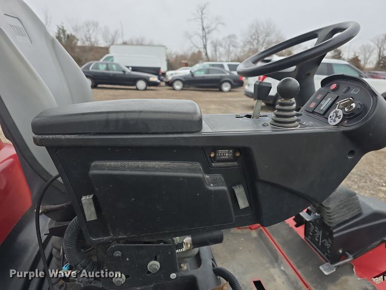 image for item NI9500 2013 Toro Groundsmaster 4300D lawn mower