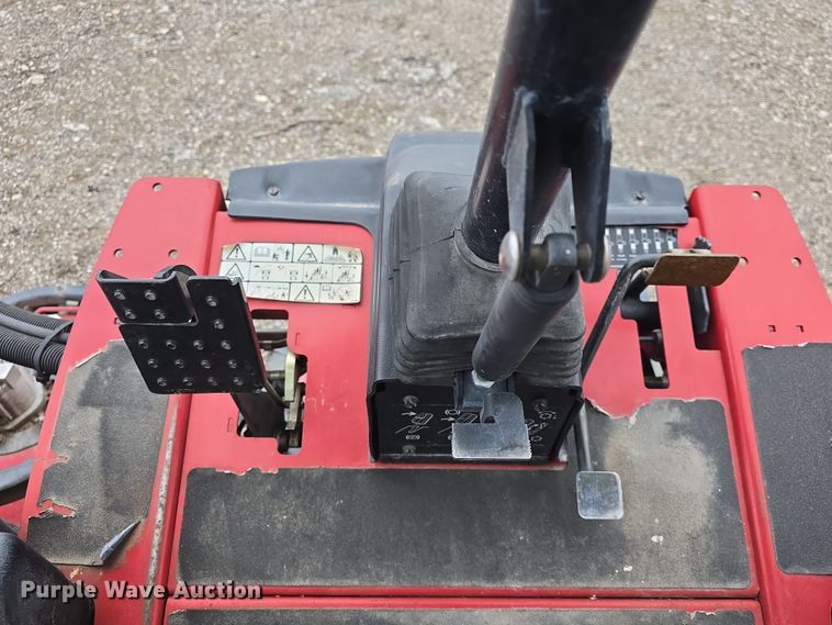 image for item NI9500 2013 Toro Groundsmaster 4300D lawn mower