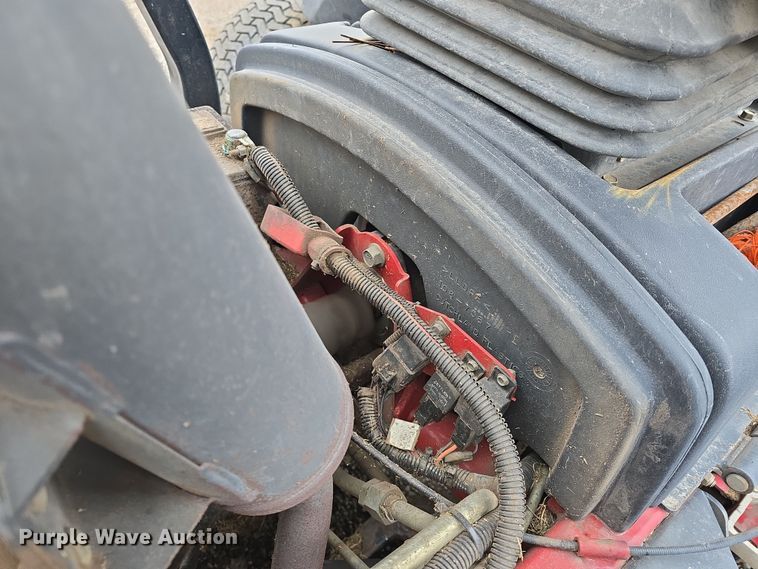 image for item NI9500 2013 Toro Groundsmaster 4300D lawn mower