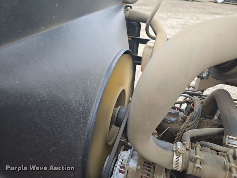 image for item NI9500 2013 Toro Groundsmaster 4300D lawn mower