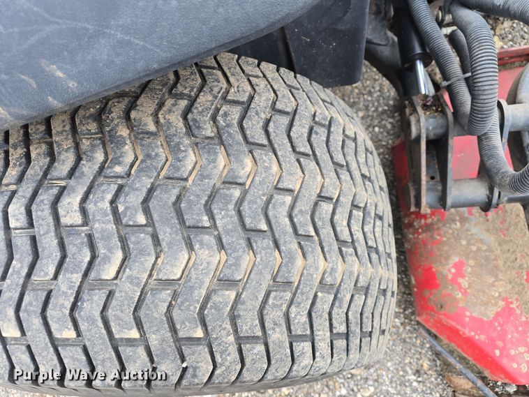 image for item NI9500 2013 Toro Groundsmaster 4300D lawn mower