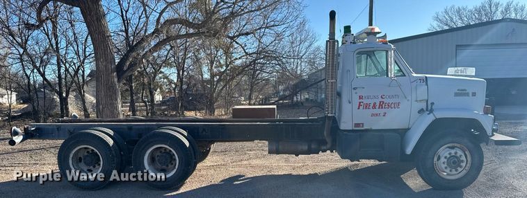 image for item NN9548 1980 GMC Brigadier truck cab and chassis