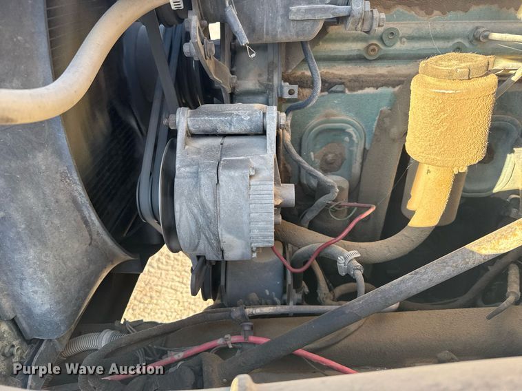 image for item NN9548 1980 GMC Brigadier truck cab and chassis