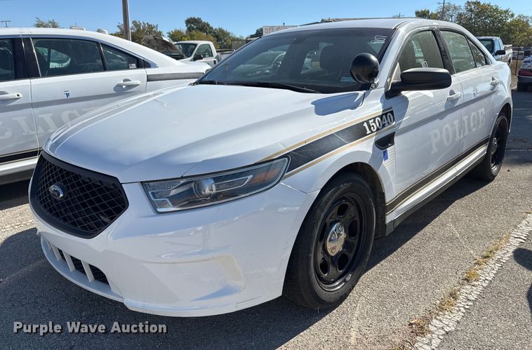 image for item NO9532 2015 Ford Taurus Police Interceptor 