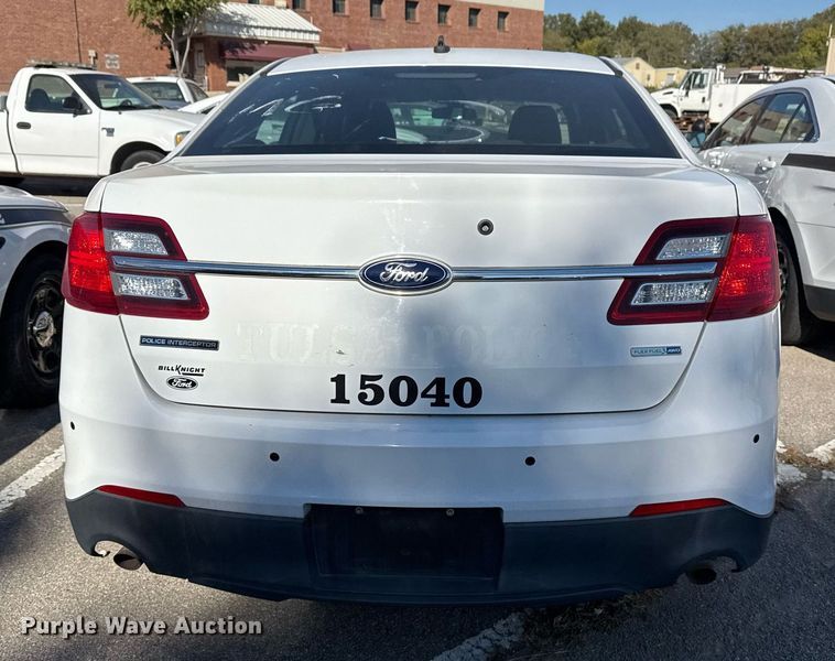 image for item NO9532 2015 Ford Taurus Police Interceptor 