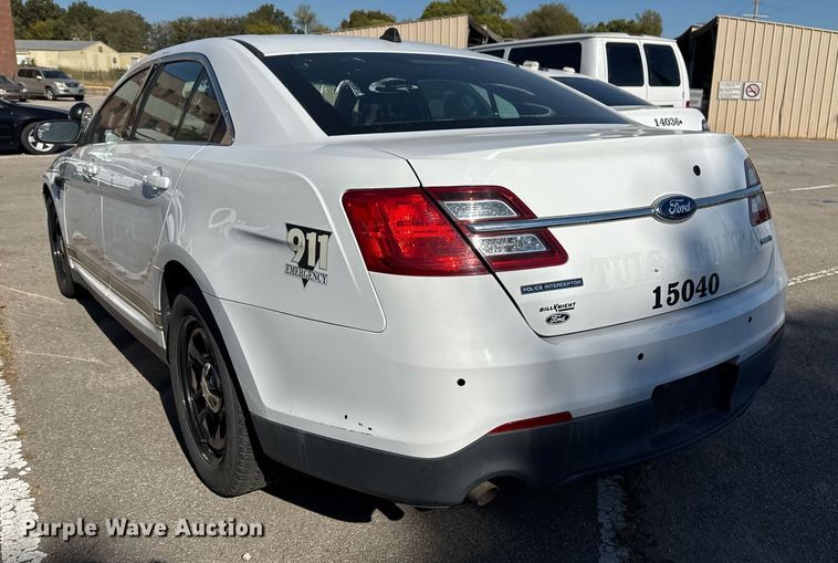 image for item NO9532 2015 Ford Taurus Police Interceptor 