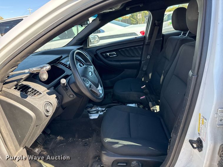 image for item NO9532 2015 Ford Taurus Police Interceptor 