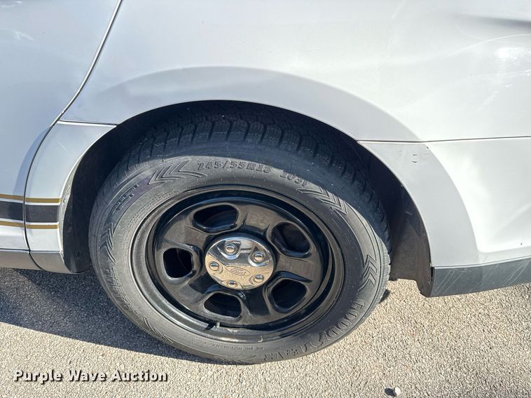 image for item NO9532 2015 Ford Taurus Police Interceptor 