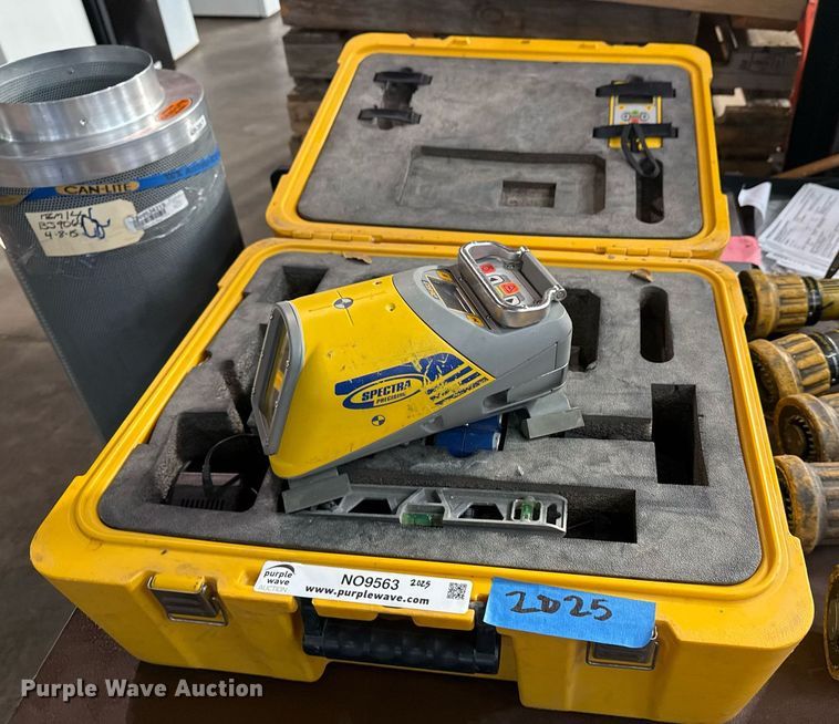 image for item NO9563 Spectra DG613 pipe laser