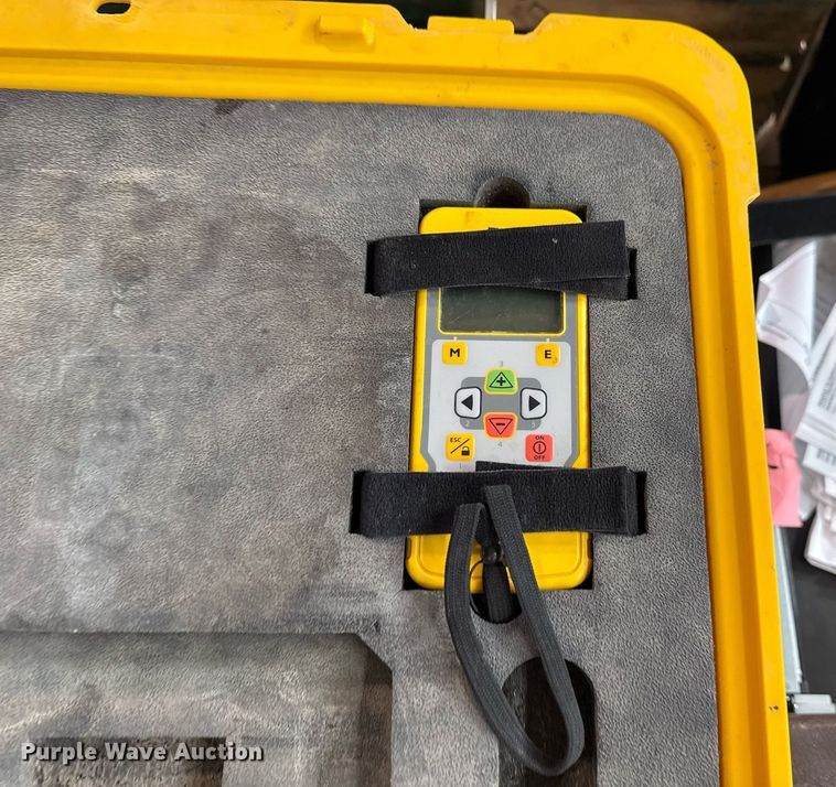 image for item NO9563 Spectra DG613 pipe laser