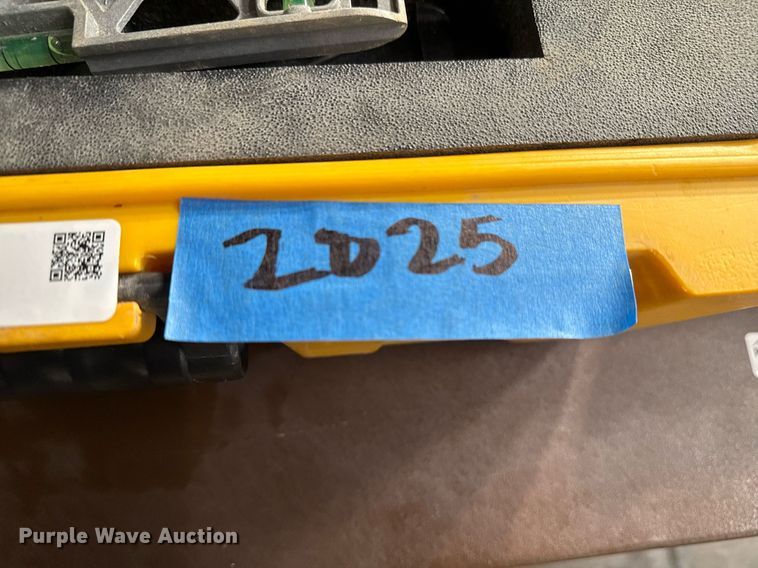 image for item NO9563 Spectra DG613 pipe laser