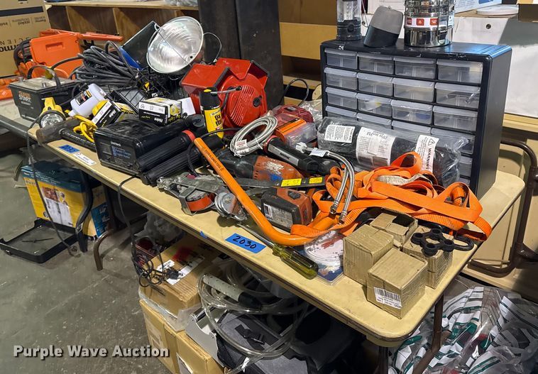 image for item NO9582 Tools