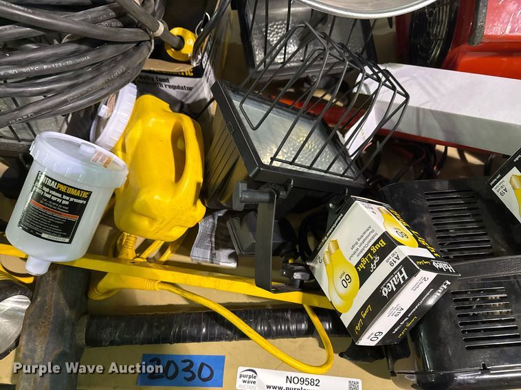 image for item NO9582 Tools