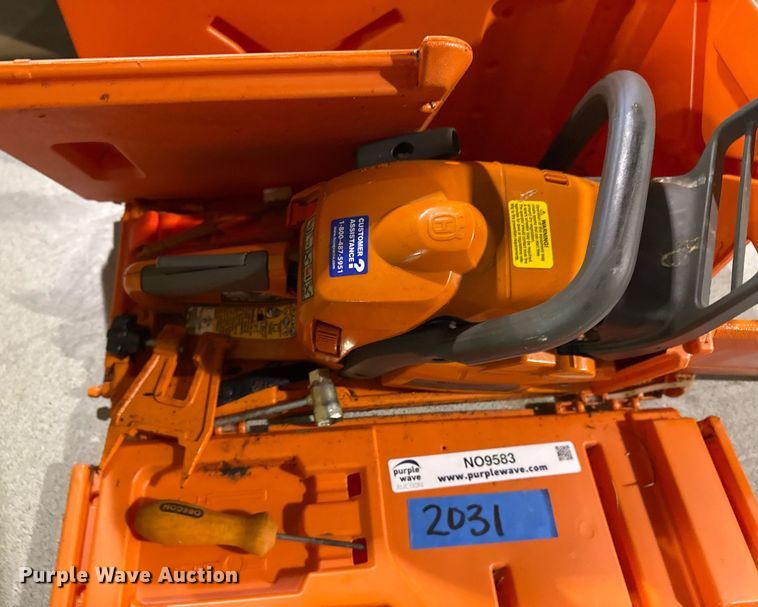 image for item NO9583 Husqvarna 425 X-Torq chainsaw