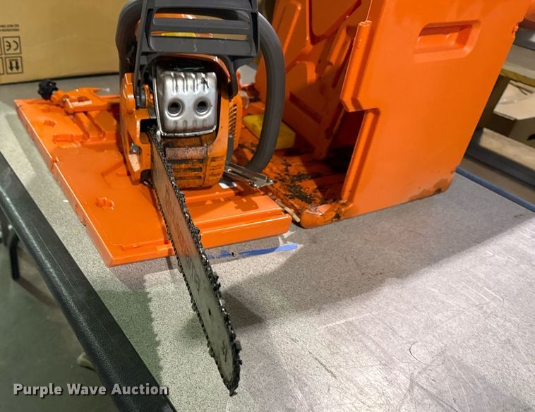 image for item NO9583 Husqvarna 425 X-Torq chainsaw