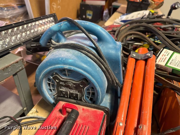 image for item NO9585 Tools