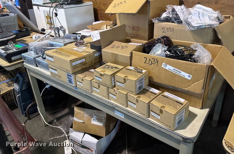 image for item NO9590 Police equipment