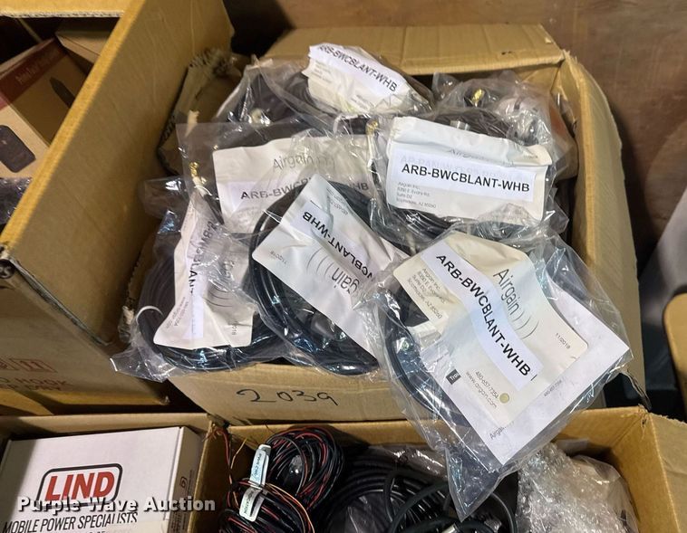 image for item NO9590 Police equipment