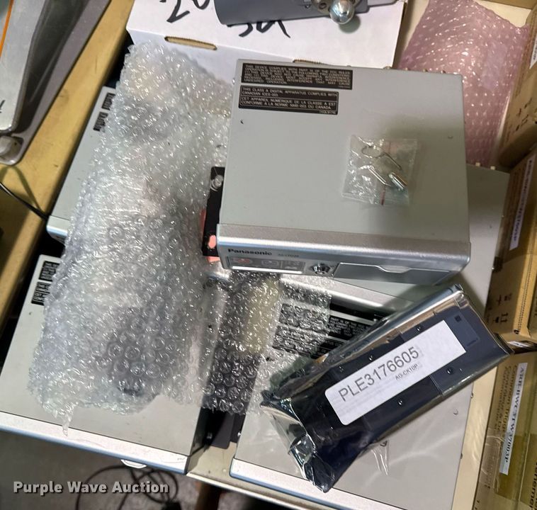 image for item NO9590 Police equipment