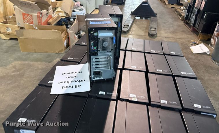 image for item NO9600 Approximately 26 Dell OptiPlex 5050 desktops