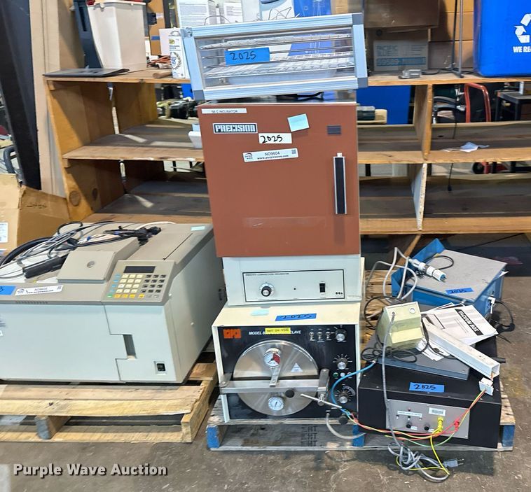 image for item NO9604 Lab equipment