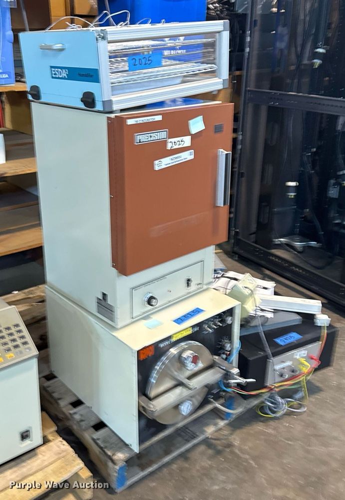 image for item NO9604 Lab equipment