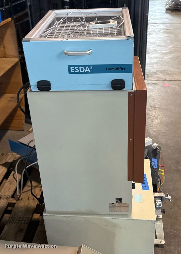 image for item NO9604 Lab equipment