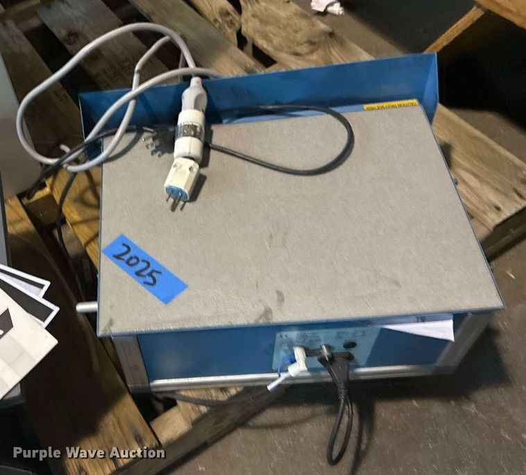 image for item NO9604 Lab equipment