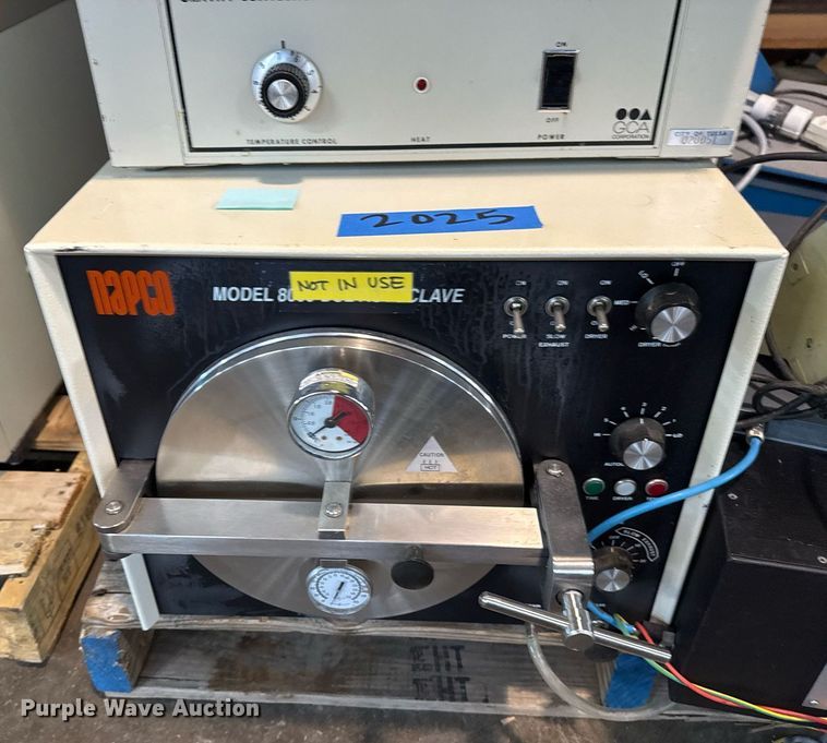 image for item NO9604 Lab equipment