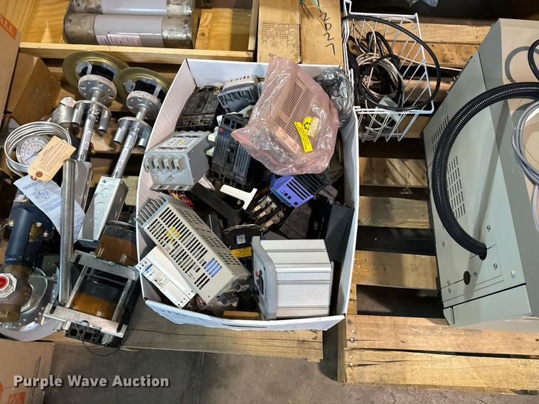 image for item NO9606 Electronics