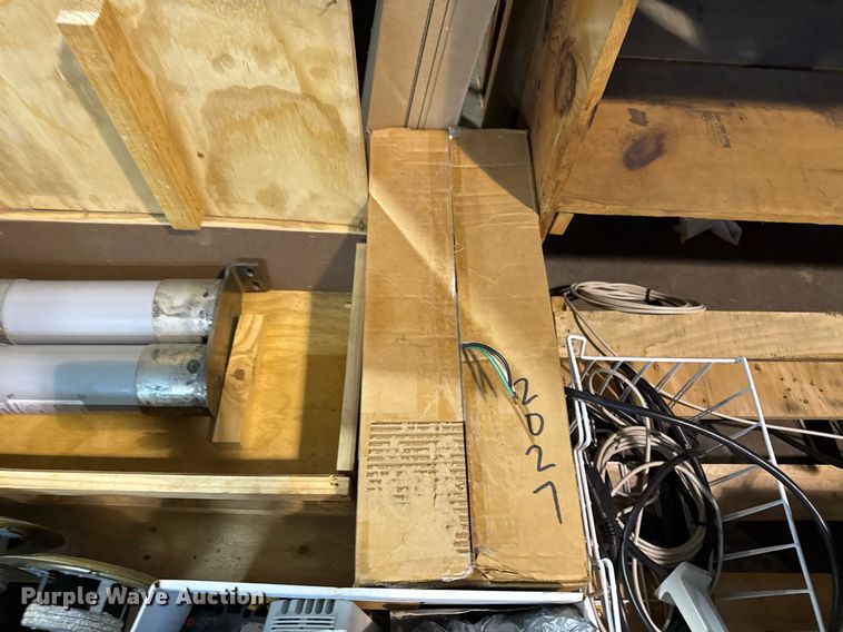 image for item NO9606 Electronics