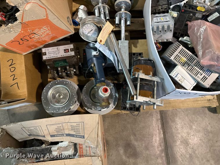 image for item NO9606 Electronics