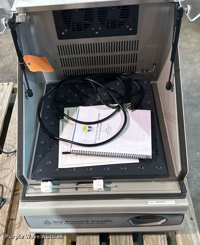 image for item NO9609 New Brunswick Excella E24 incubator shaker