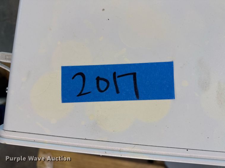 image for item NO9610 Lab equipment