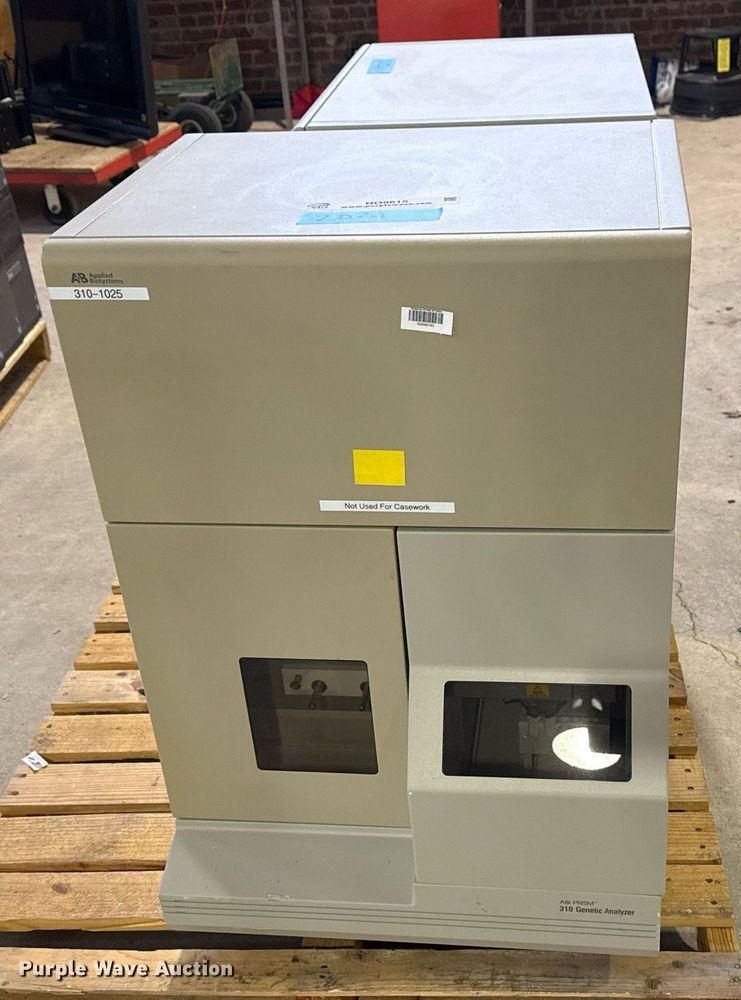 image for item NO9615 (2) ABI Prism 310 genetic analyzers